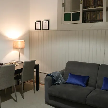 Santo Da Casa / Sc Appartement *