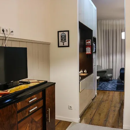 Santo Da Casa / Sc Apartment *