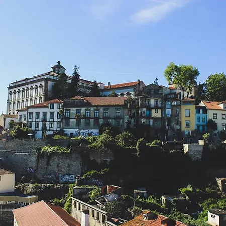 Santo Da Casa / Sc *