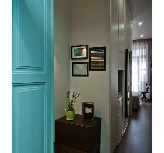 Santo Da Casa / Sc Apartment *