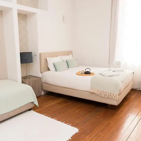 Santo Da Casa / Sc * Oporto