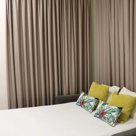 Santo Da Casa / Sc * Oporto