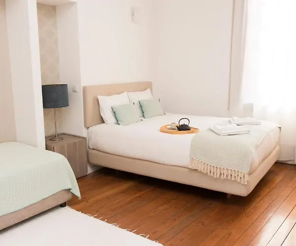 Santo Da Casa / Sc * Porto